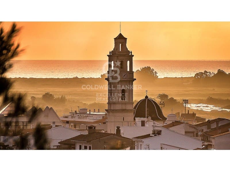 5 bedroom Townhouse for sale in Xeresa - € 250,000 (Ref: 9402190)