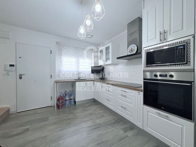 5 bedroom Townhouse for sale in Moncada - € 355,000 (Ref: 9402191)