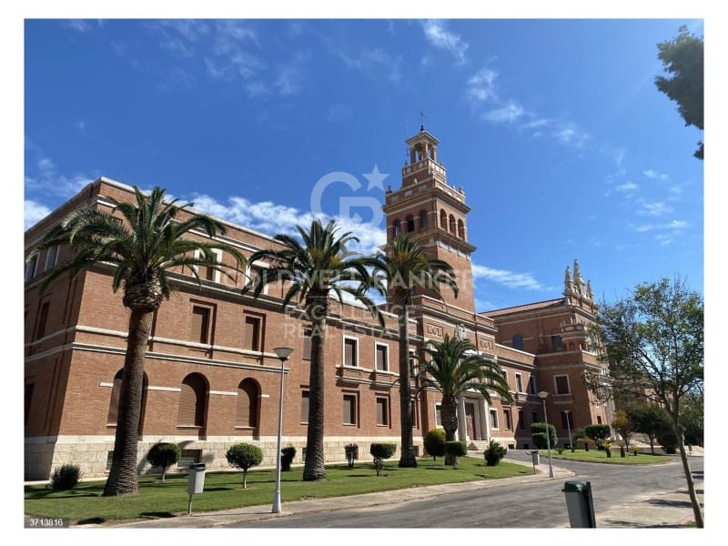 5 sypialnia Dom na sprzedaż w Moncada - 355 000 € (Ref: 9402191)