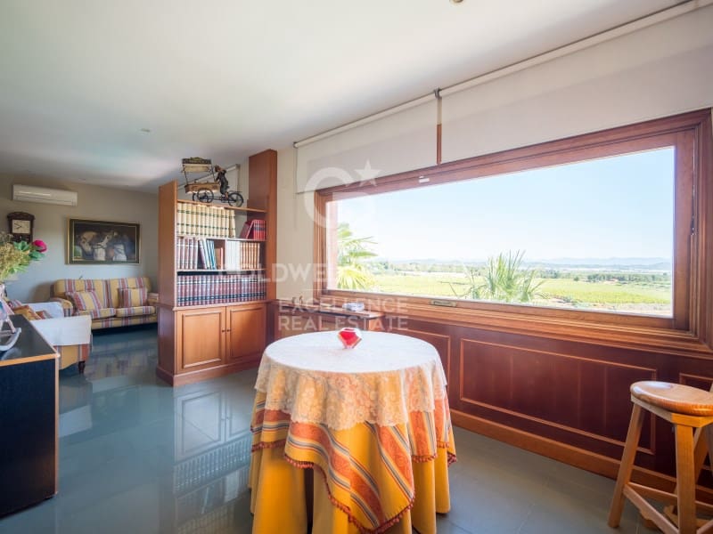 6 quarto Moradia para venda em Chiva com piscina garagem - 749 000 € (Ref: 9402192)