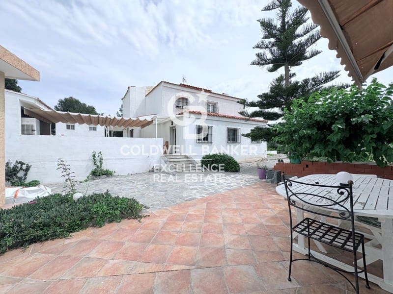 7 quarto Moradia para venda em Riba-roja de Turia com piscina - 400 000 € (Ref: 9402193)