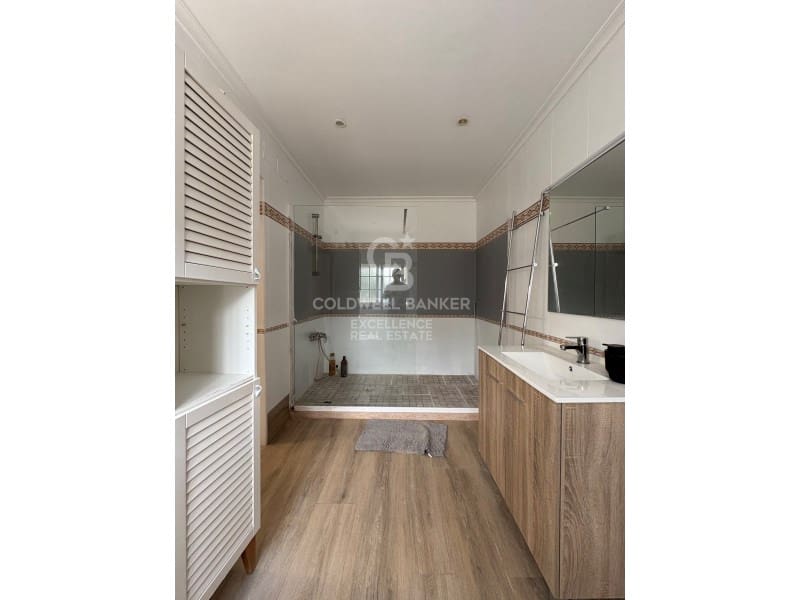 7 quarto Moradia para venda em Riba-roja de Turia com piscina - 400 000 € (Ref: 9402193)