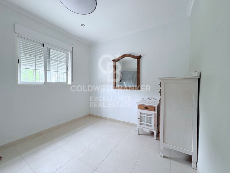 7 quarto Moradia para venda em Riba-roja de Turia com piscina - 400 000 € (Ref: 9402193)