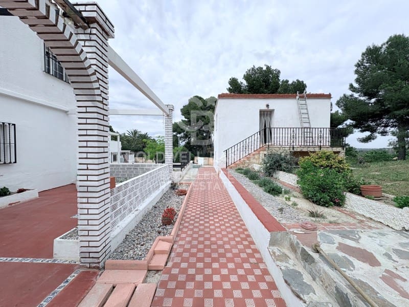 7 quarto Moradia para venda em Riba-roja de Turia com piscina - 400 000 € (Ref: 9402193)