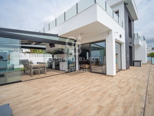 Chalet de 4 habitaciones en Gargasindi, Calpe / Calp en venta con piscina garaje - 1.300.000 € (Ref: 9402194)