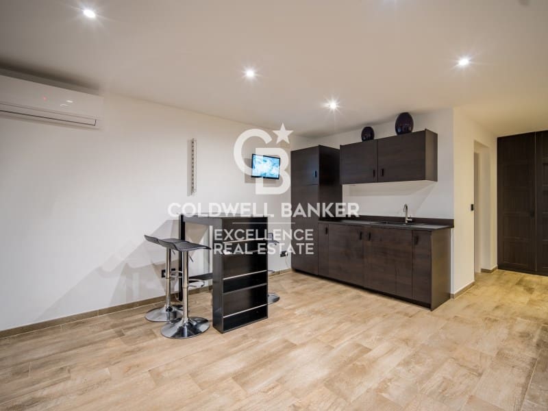 4 chambre Villa/Maison à vendre à Calpe / Calp avec piscine garage - 1 300 000 € (Ref: 9402194)