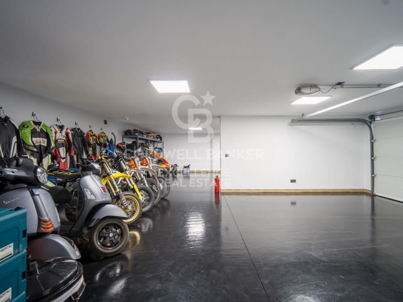 4 chambre Villa/Maison à vendre à Calpe / Calp avec piscine garage - 1 300 000 € (Ref: 9402194)