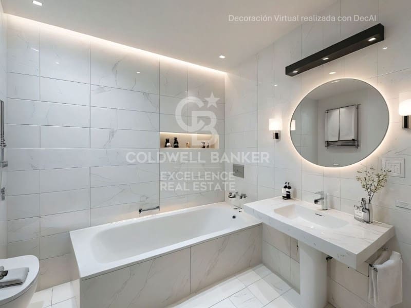 Piso de 4 habitaciones en València ciudad en venta con garaje - 595.000 € (Ref: 9402196)