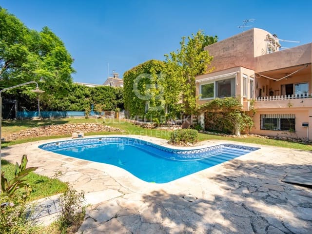 7 chambre Villa/Maison à vendre à Riba-roja de Túria avec piscine garage - 650 000 € (Ref: 9402197)