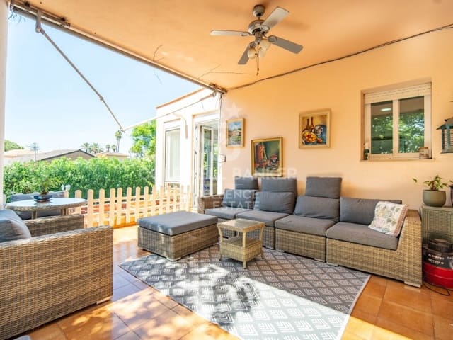 7 chambre Villa/Maison à vendre à Riba-roja de Túria avec piscine garage - 650 000 € (Ref: 9402197)