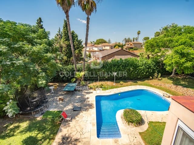 7 chambre Villa/Maison à vendre à Riba-roja de Túria avec piscine garage - 650 000 € (Ref: 9402197)