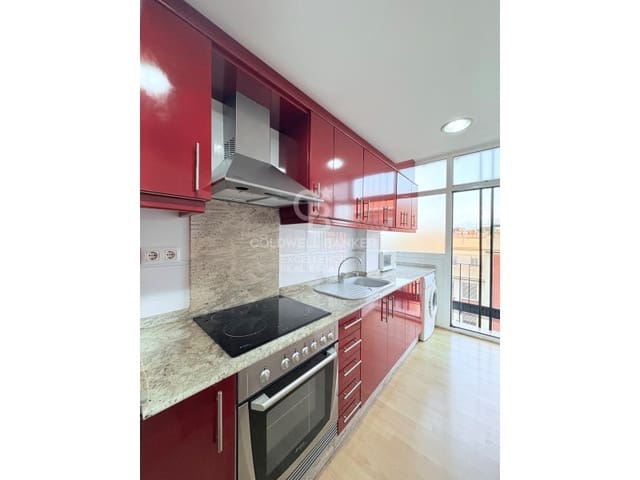 3 bedroom Apartment for sale in Exposicio, Valencia city - € 480,000 (Ref: 9402199)