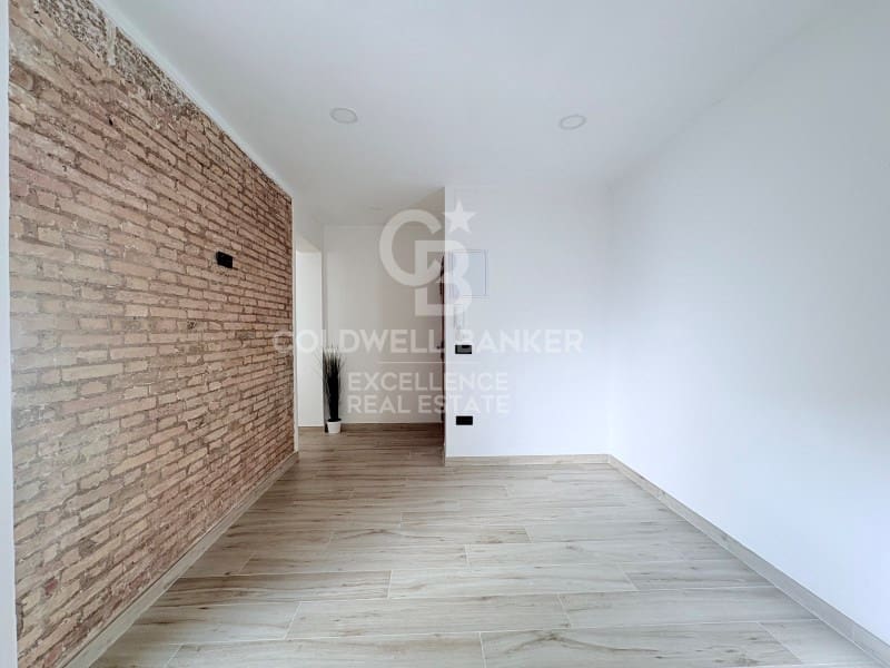 3 bedroom Flat for sale in Valencia city - € 310,000 (Ref: 9402200)