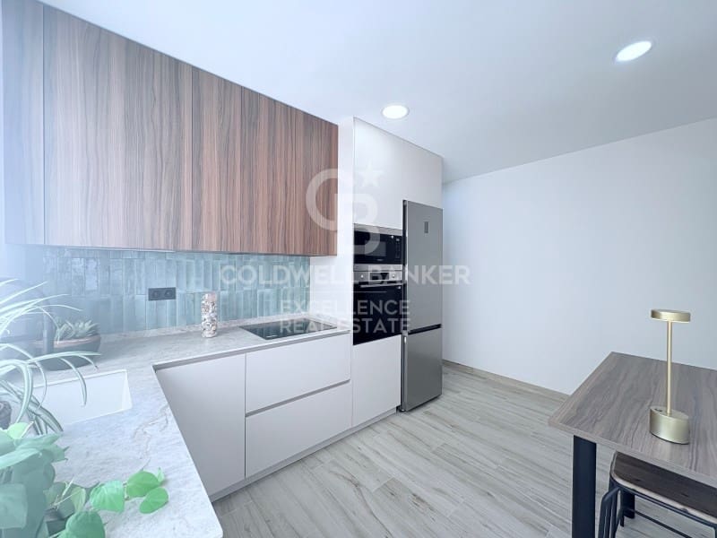 3 bedroom Flat for sale in Valencia city - € 310,000 (Ref: 9402200)