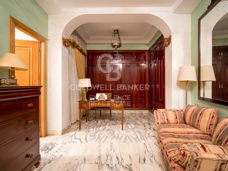 4 chambre Appartement à vendre à Valence ville - 850 000 € (Ref: 9402202)