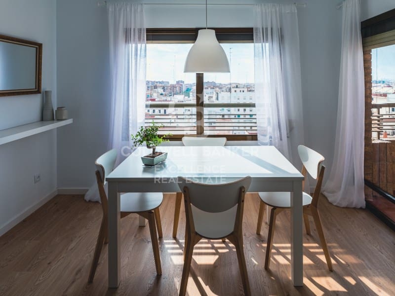 3 sypialnia Mieszkanie na sprzedaż w Miasto Walencja - 650 000 € (Ref: 9402203)