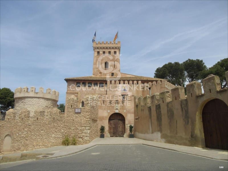 3 bedroom Townhouse for sale in Benisano with pool - € 477,199 (Ref: 9403685)