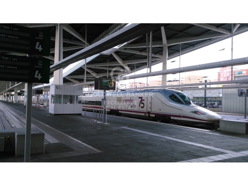 4 chambre Penthouse à vendre à Valence ville - 595 000 € (Ref: 9440182)