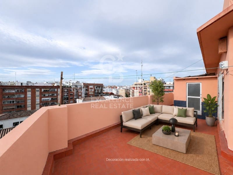 4 bedroom Penthouse for sale in Valencia city - € 520,000 (Ref: 9440182)