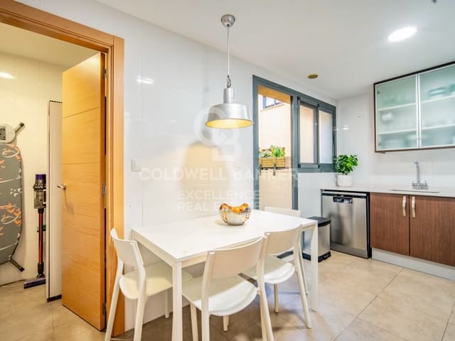 4 slaapkamer Flat te koop in Albors, Valencia stad met garage - € 640.000 (Ref: 9452166)