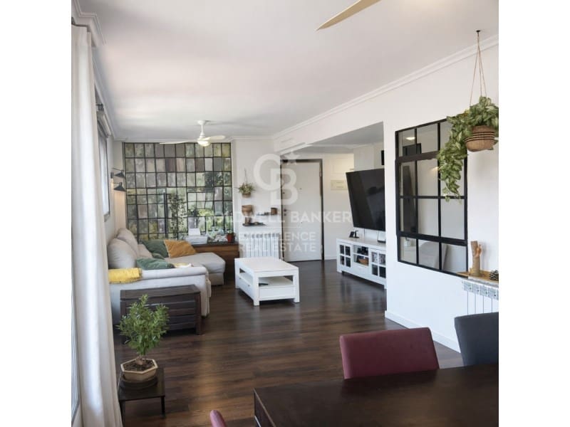 3 Zimmer Penthouse zu verkaufen in Valencia Stadt mit Garage - 695.000 € (Ref: 9470445)