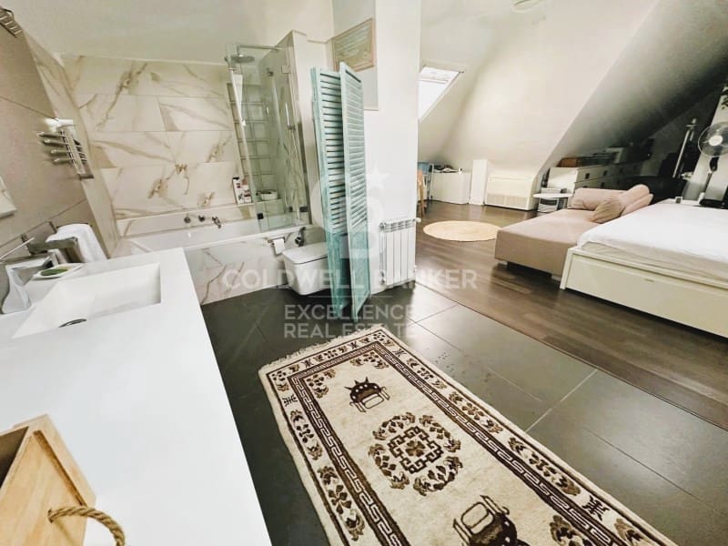 3 Zimmer Penthouse zu verkaufen in Valencia Stadt mit Garage - 695.000 € (Ref: 9470445)