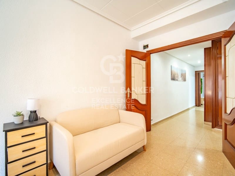 4 bedroom Flat for sale in Valencia city with garage - € 530,000 (Ref: 9482082)