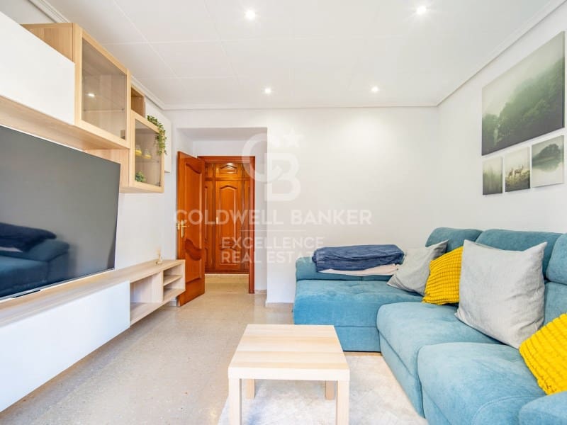 Piso de 4 habitaciones en València ciudad en venta con garaje - 530.000 € (Ref: 9482082)