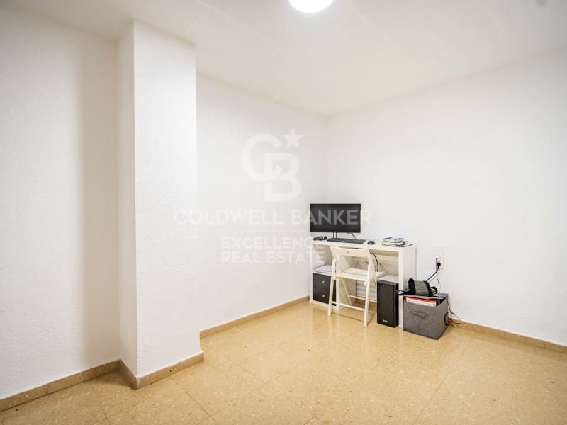 4 slaapkamer Flat te koop in Valencia stad met garage - € 530.000 (Ref: 9482082)