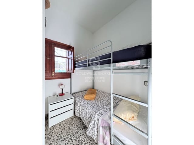 Finca/Casa Rural de 3 habitaciones en Moncada en venta con piscina - 170.000 € (Ref: 9502434)