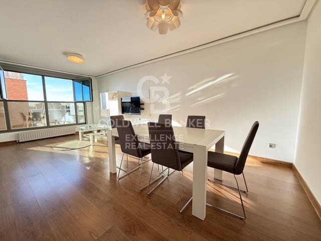 3 quarto Apartamento para arrendar em Ciutat de les Arts i de les Ciencies, Valência cidade com garagem - 2 100 € (Ref: 9504689)