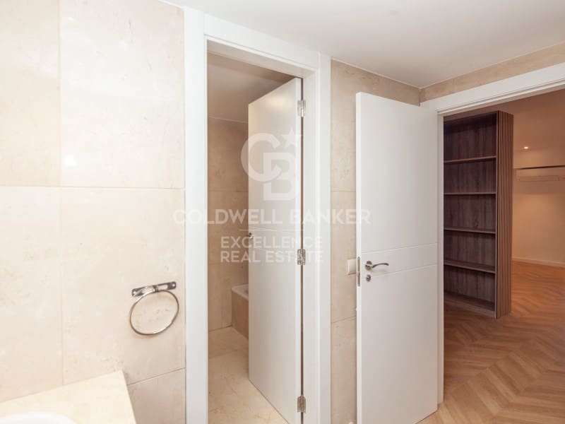 4 camera da letto Appartamento in vendita in Valencia citta con garage - 660.000 € (Rif: 9519016)