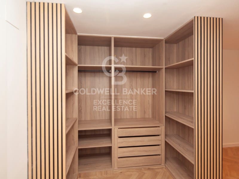 4 camera da letto Appartamento in vendita in Valencia citta con garage - 660.000 € (Rif: 9519016)