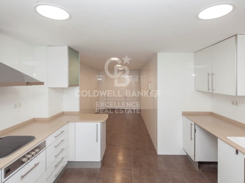 4 camera da letto Appartamento in vendita in Valencia citta con garage - 660.000 € (Rif: 9519016)