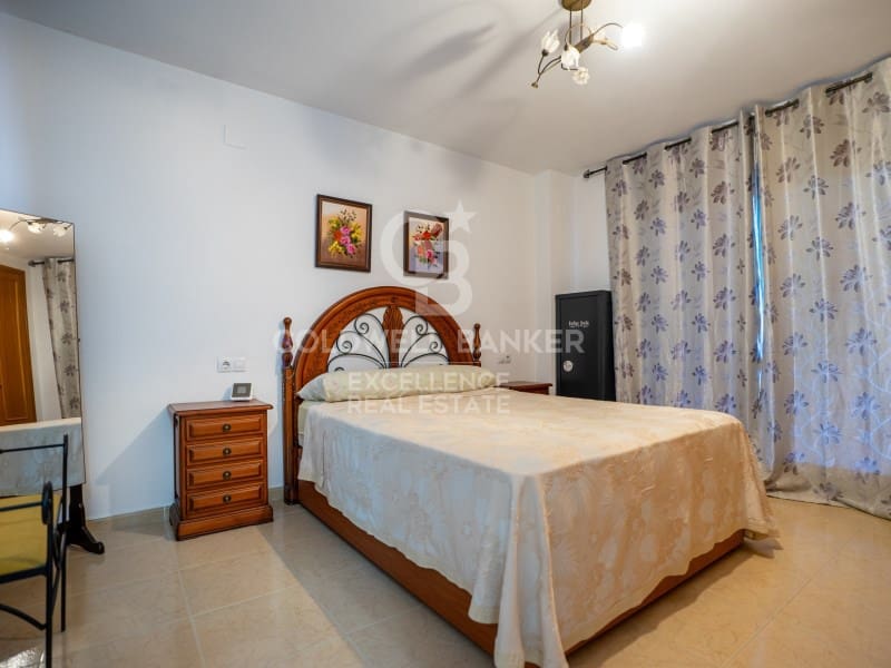 5 camera da letto Casa in vendita in Castello de la Plana - 250.000 € (Rif: 9543427)