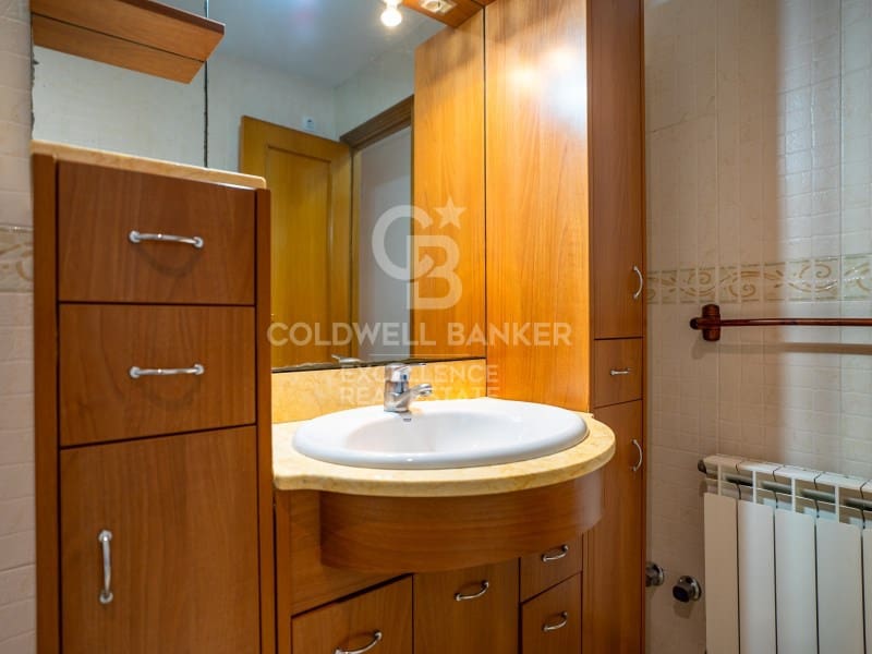 5 camera da letto Casa in vendita in Castello de la Plana - 250.000 € (Rif: 9543427)