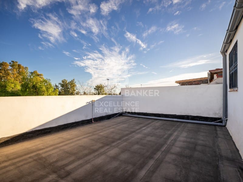 5 camera da letto Casa in vendita in Castello de la Plana - 250.000 € (Rif: 9543427)