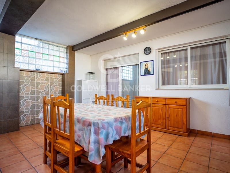 5 camera da letto Casa in vendita in Castello de la Plana - 250.000 € (Rif: 9543427)