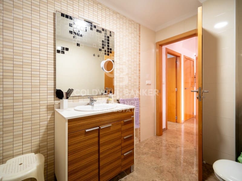 3 soverom Villa til salgs i Oliva med garasje - € 480 000 (Ref: 9574869)