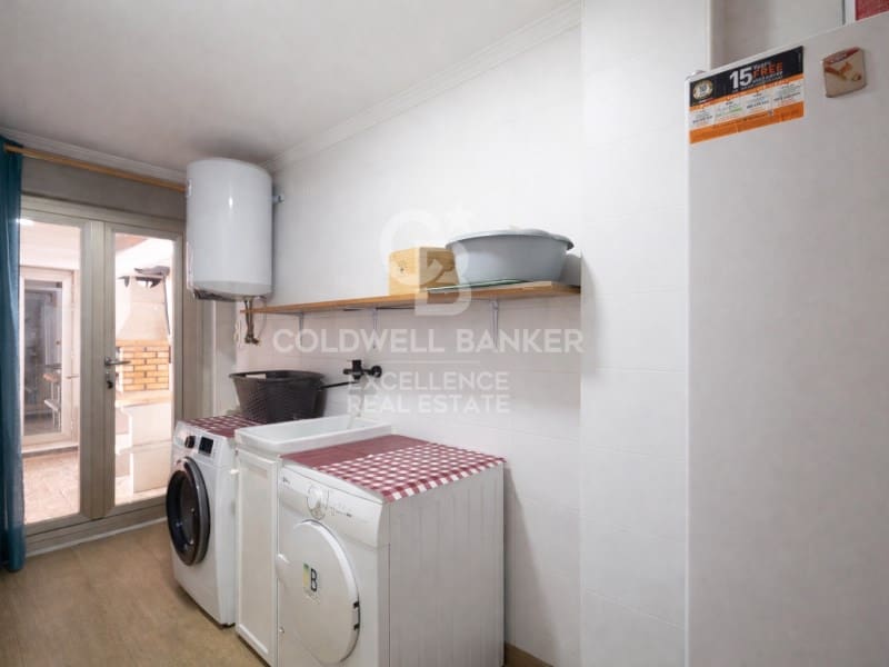 3 soverom Villa til salgs i Oliva med garasje - € 520 000 (Ref: 9574870)