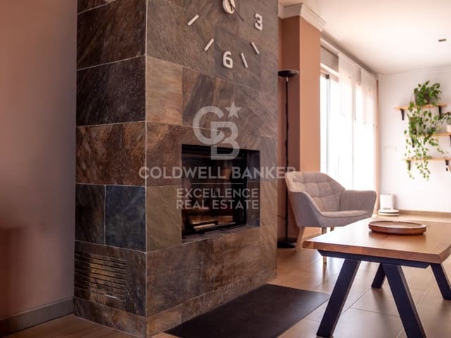 3 soverom Villa til salgs i Oliva Playa, Oliva med garasje - € 520 000 (Ref: 9574870)