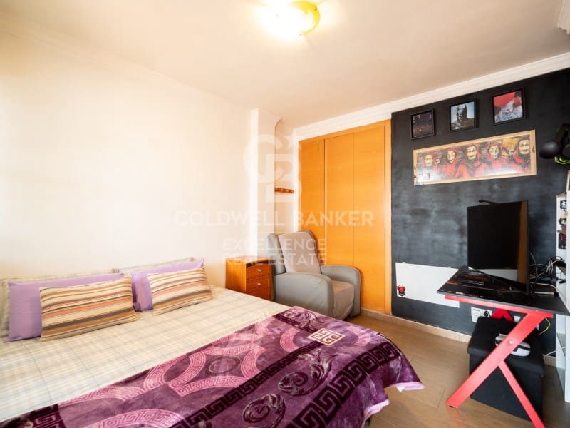 3 soverom Villa til salgs i Oliva med garasje - € 520 000 (Ref: 9574870)