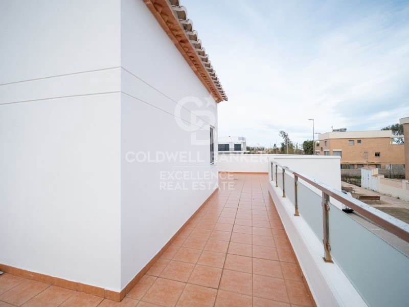 3 sovrum Villa till salu i Oliva med garage - 520 000 € (Ref: 9574870)