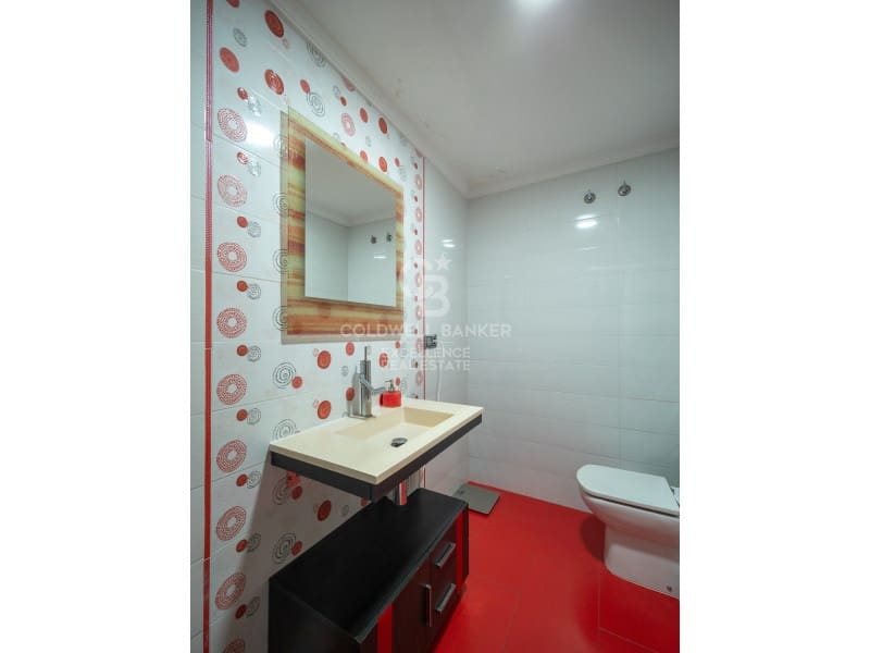 3 soverom Villa til salgs i Oliva med svømmebasseng garasje - € 520 000 (Ref: 9574871)