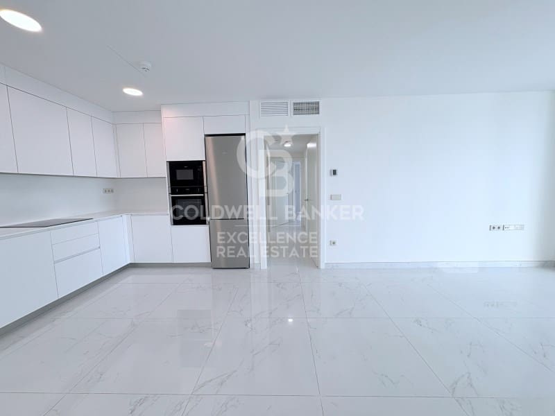 3 soverom Leilighet til leie i Valencia by med garasje - € 3 000 (Ref: 9627610)