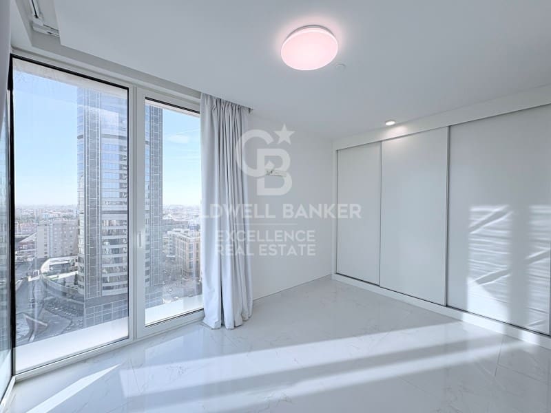 3 soverom Leilighet til leie i Valencia by med garasje - € 3 000 (Ref: 9627610)