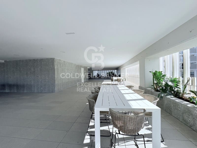 3 soverom Leilighet til leie i Valencia by med garasje - € 3 000 (Ref: 9627610)