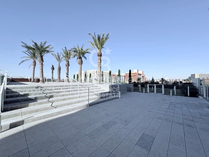 3 soverom Leilighet til leie i Valencia by med garasje - € 3 000 (Ref: 9627610)