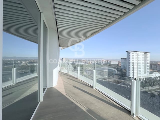 3 soverom Leilighet til leie i Benicalap, Valencia by med garasje - € 3 000 (Ref: 9627610)