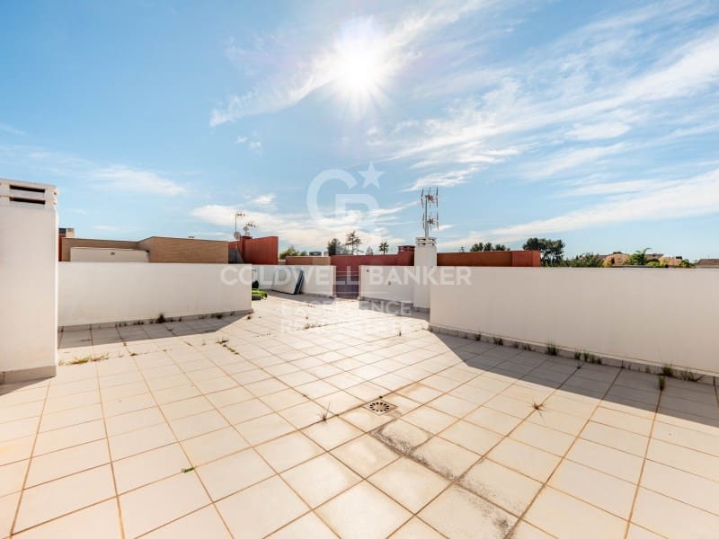 3 camera da letto Villetta Bifamiliare in vendita in La Pobla de Vallbona con garage - 475.000 € (Rif: 9627623)